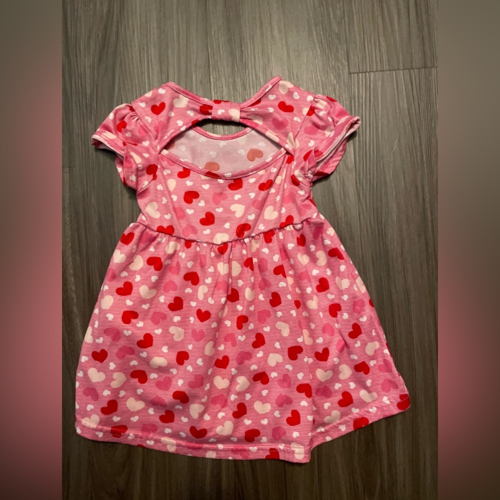 Picapino Baby Girl Short Sleeve Pink And Red Heart Pattern Dress size 24M - Picture 2 of 4